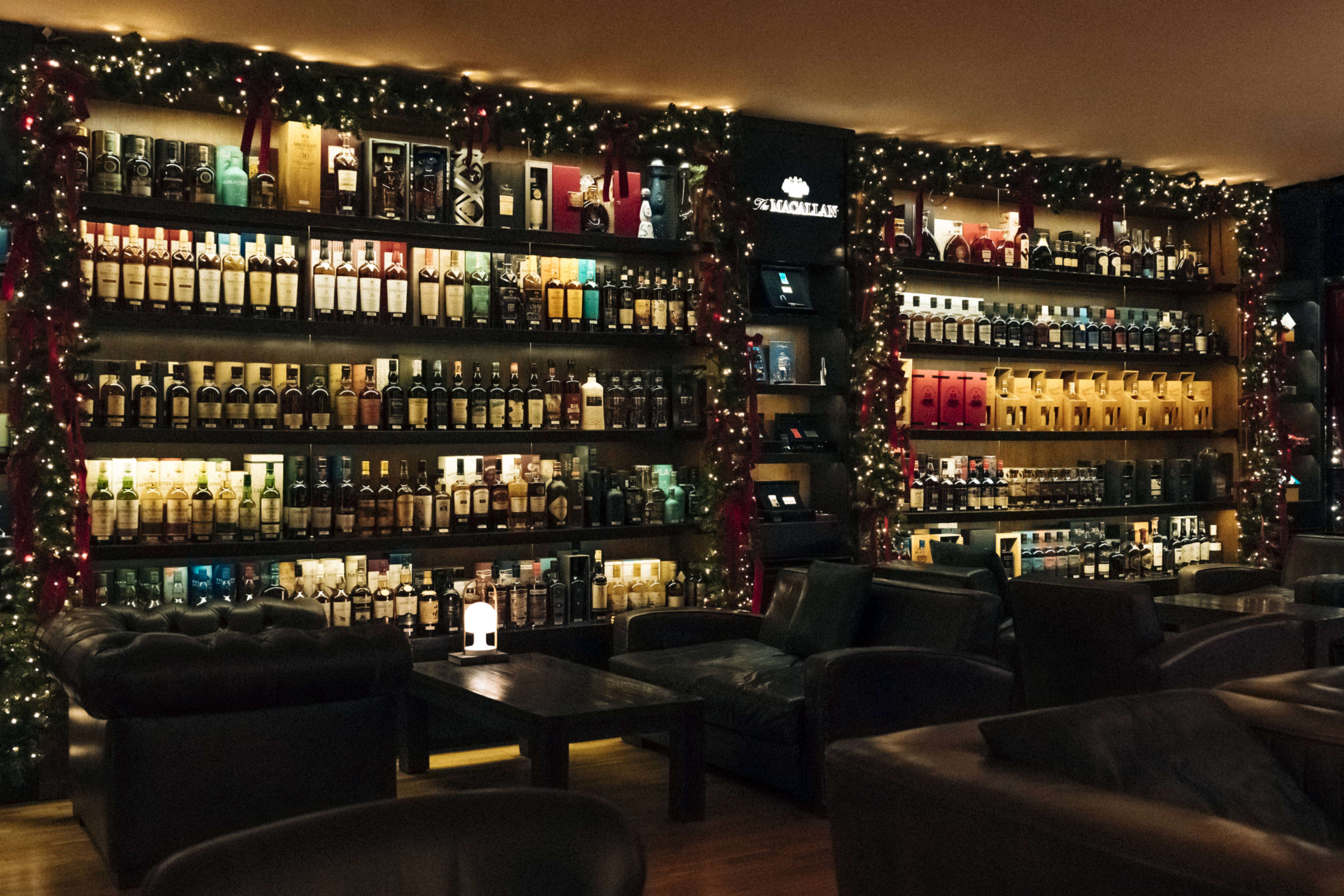 A December of Light Inside Club Mareva Beirut - Image 2